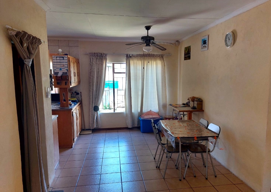 8 Bedroom Property for Sale in Swartruggens North West